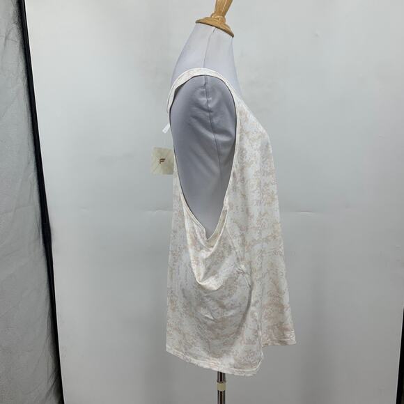 Fabletics Tank Top Womens 1X Plus White Cream Phoenix Lite Racerback Scoop Neck - Picture 4 of 10